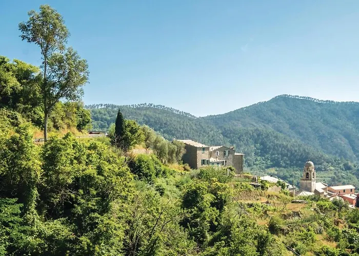 Casa Rosmarino * Chiesanuova (Liguria)